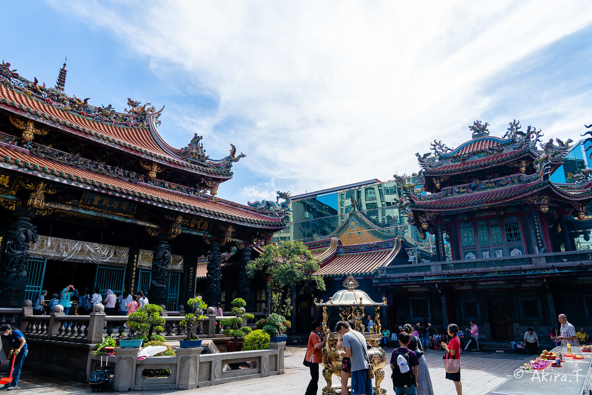台湾 -8- 〜龍山寺〜_f0152550_15110632.jpg