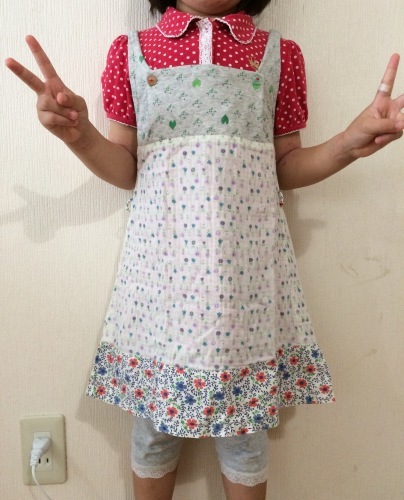 ワンピースをエプロンにリメイク Smile Handmade スマイルハンドメイドのブログ ワンピースをエプロンにリメイク Smile Handmade スマイルハンドメイドのブログ