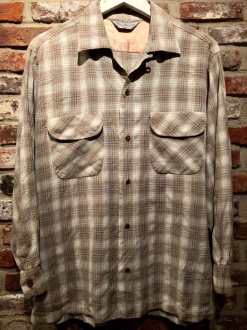 1970s \" MAVERICK \" 82% COTTON 18% POLY VINTAGE ZIP UP - SWEAT PARKA - サーマルライニング付き._d0172088_16534465.jpg