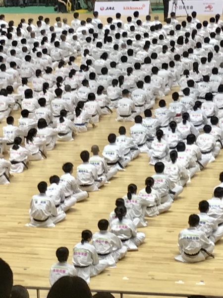 第27回全国中学生空手道選手権大会 開会式_e0238098_18261176.jpeg