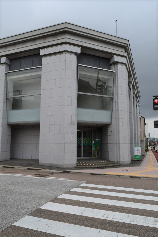不動貯金銀行高岡支店(建築家・関根要太郎作品研究)_f0142606_10165433.jpg