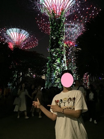 世界中どこでも 死刑 ポーズ シンガポール編 田園 でらいと 世界中どこでも 死刑 ポーズ シンガポール編 田園 でらいと