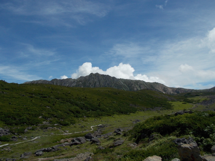 2019年8月10日～15日、雲ノ平・北アルプス裏銀座経由下山(扇沢駅～黒部湖～奥黒部ヒュッテ～上ノ廊下～薬師沢小屋～雲ノ平山荘～北アルプス裏銀座～野口五郎小屋～烏帽子小屋～高瀬ダム）_b0037220_14525728.jpg