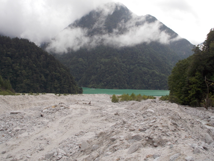 b0037220_15084423.jpg