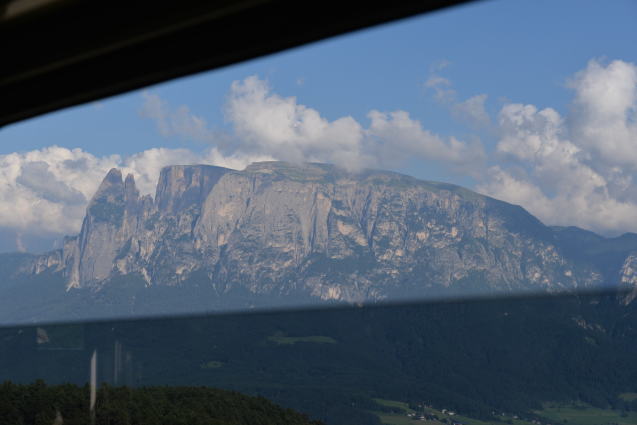 北イタリア旅行　③　カーラー湖～カティナッチョ連峰_e0335926_15022115.jpg