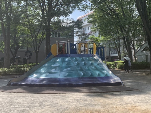 b0330040_18121457.jpeg