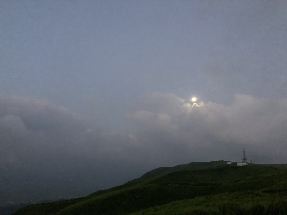 f0364707_21423284.jpg