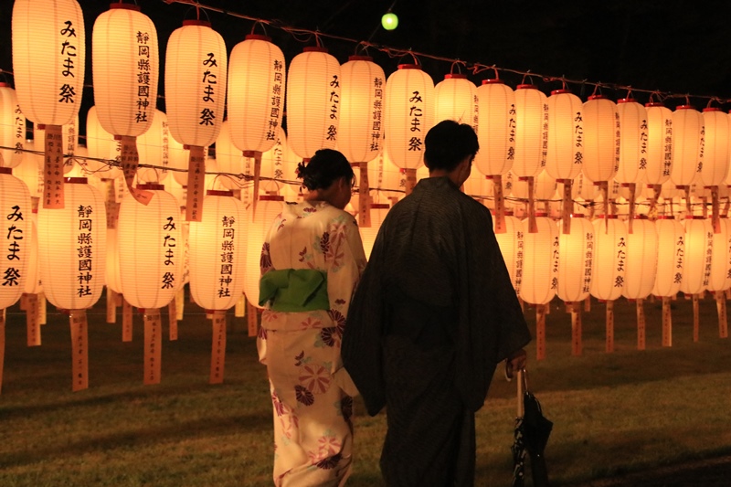 万灯みたま祭@靜岡縣護國神社・3♪ _a0167759_1374158.jpg