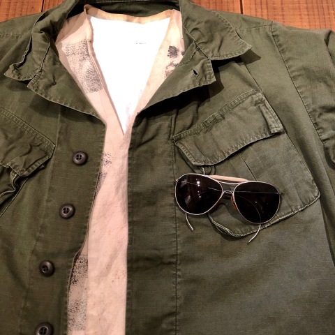 1940s \" AMERICAN OPTICAL \" VINTAGE U.S.A.F - AVIATOR - SUNGLASSES . ※ 明日は 店営業お休みです 。_d0172088_17430178.jpg