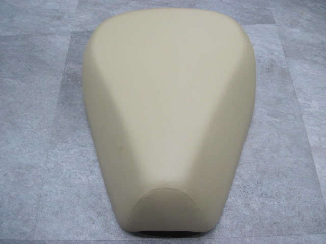 ベージュのスーパーカブ用シート_d0368592_20423124.jpg