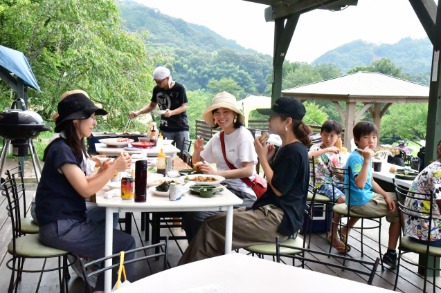 小雨の混じる月曜日　8/19_b0214652_18130011.jpg