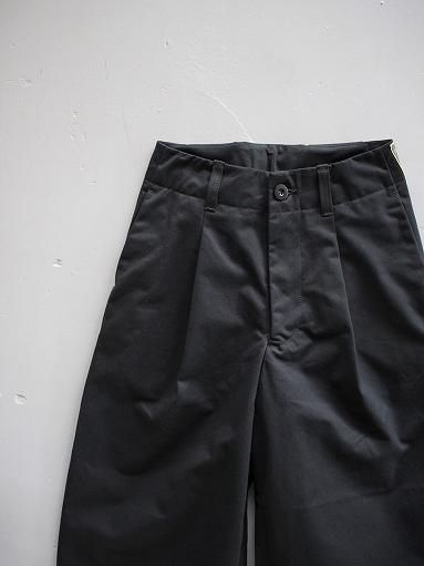 ASSEDONCLOUD　HW wide trousers / charcoal_b0139281_15341053.jpg