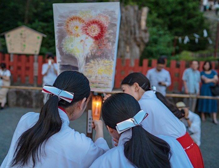 SONY SEL24F14GMで撮ったぼんぼり祭り 鶴岡八幡宮②_b0145398_16523132.jpg