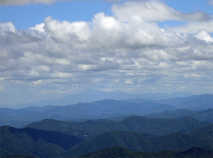 f0214649_03181844.jpg