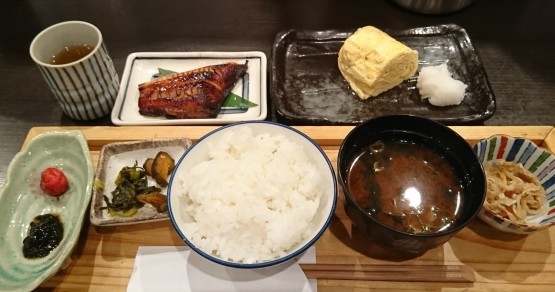 人形町田酔六本木分店で銀しゃり定食ランチ＠六本木ヒルズ_f0337357_17090691.jpg