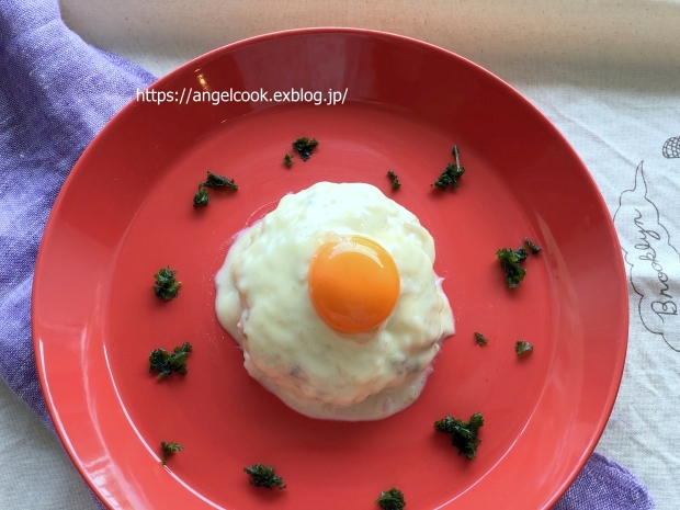 目玉焼きのような....???_a0202860_10474222.jpg