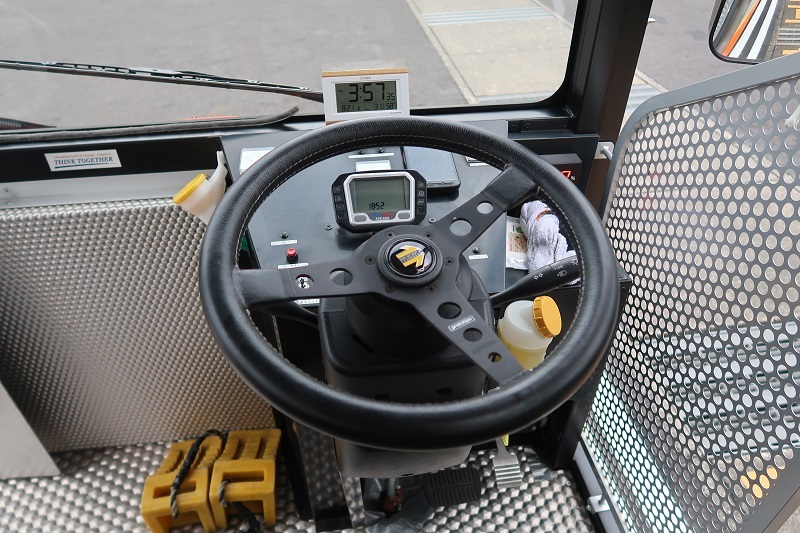 電気自動車とSK9型フォレスター_f0076731_19341997.jpg