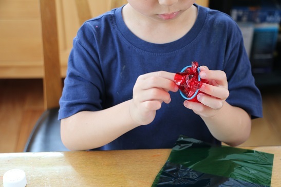 金魚すくい楽しかった 大阪府池田市 幼児造形教室 はるいろクレヨンのブログ