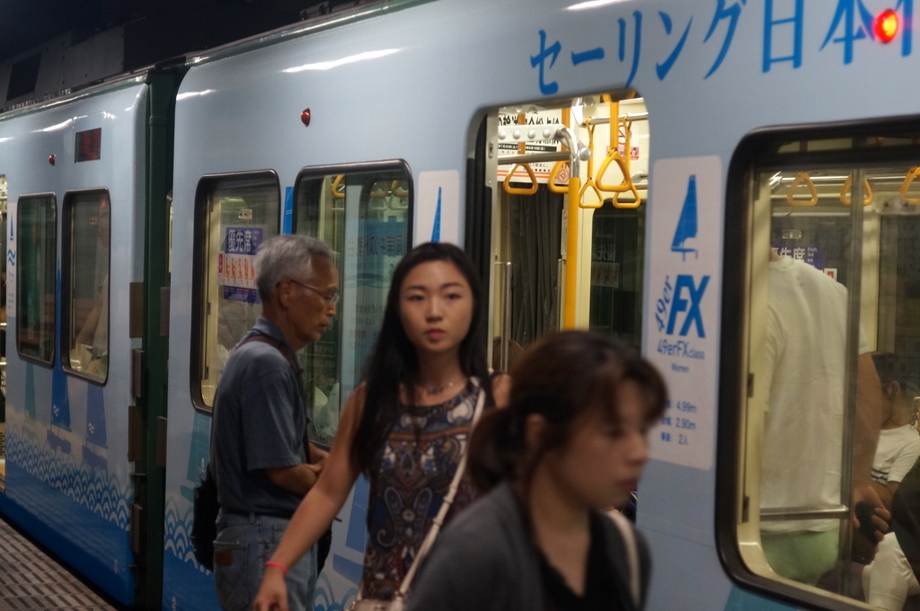 腰越駅で待ち合わせ。7/31_c0180686_02303723.jpg
