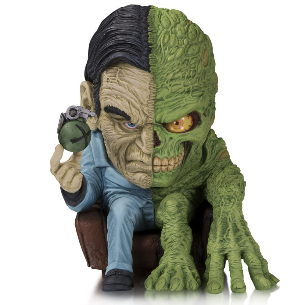 DC Artists\' Alley Two-Face by James Groman_e0118156_17483487.jpg