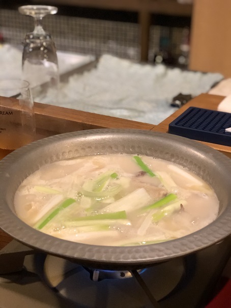 韓国料理でホッと一息_b0060363_23054139.jpeg