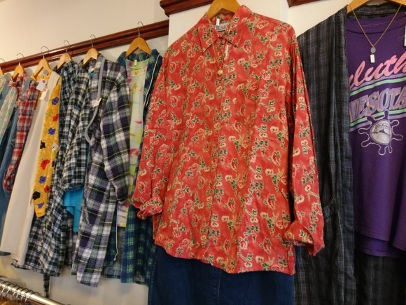 レーヨン 花柄シャツ_d0256914_17270230.jpg