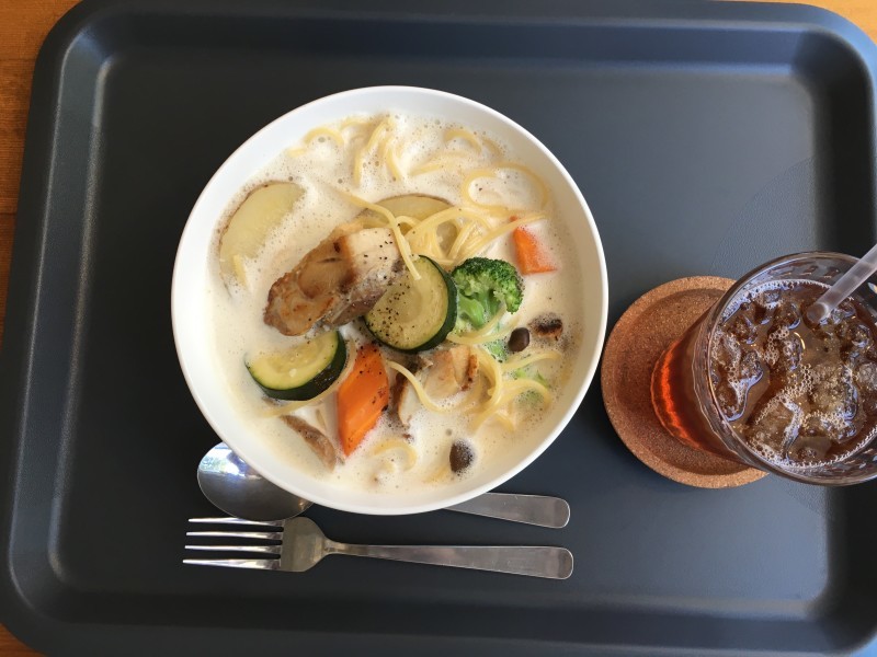 【佐久】インターウェーブの坐忘cafe_d0035921_13114824.jpg
