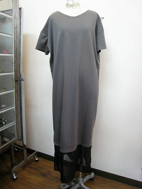 ＯＳＭＯＳＩＳ（オズモーシス）２ＷＡＹシフォンヘムワンピース　ＧＲＡＹ　_a0089359_12212059.jpg