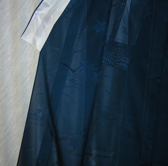 頭を使う仕事も また楽し きものを愛する和服仕立て人の 毎日 頭を使う仕事も また楽し きものを愛する和服仕立て人の 毎日