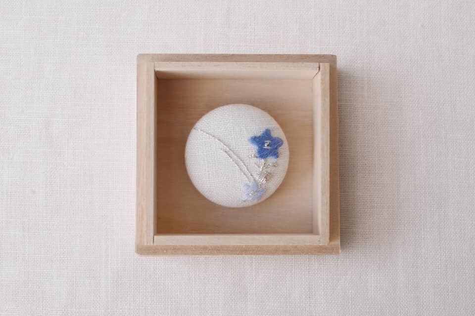 桔梗の刺繍、嬉しいコラボ_a0197730_02184756.jpeg