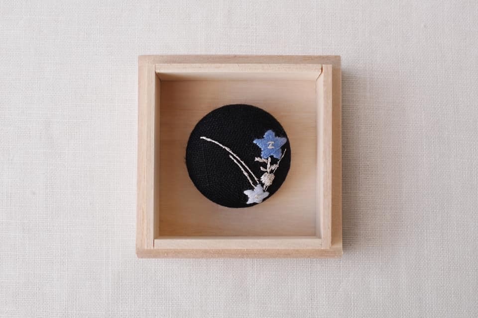 桔梗の刺繍、嬉しいコラボ_a0197730_02185588.jpeg