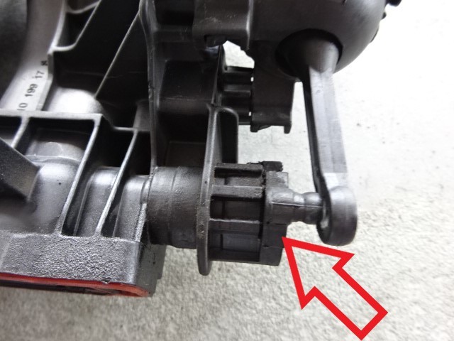 VW TIGUAN エンジン不調修理_c0219786_17041994.jpg