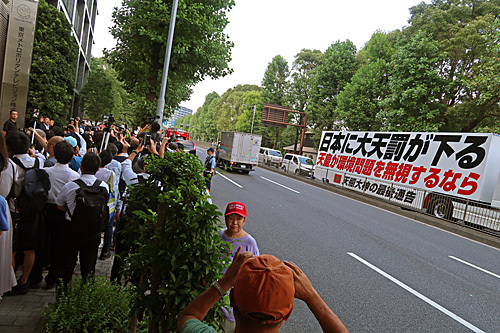 MXテレビ前　8・19国会議員会館前行動_a0188487_23471268.jpg