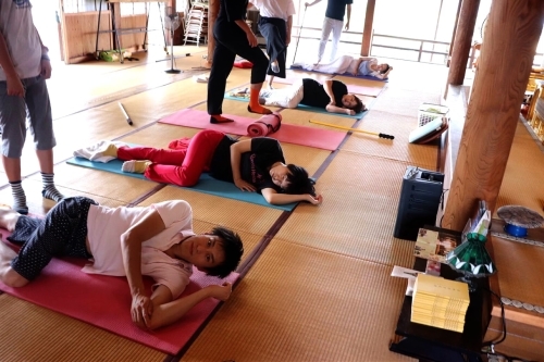お寺ソクササイズ_e0292546_06190117.jpg