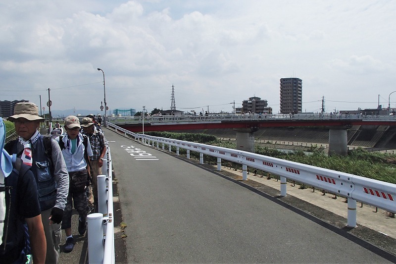 元茨木川緑道と総持寺ウオーク_b0044663_15073165.jpg