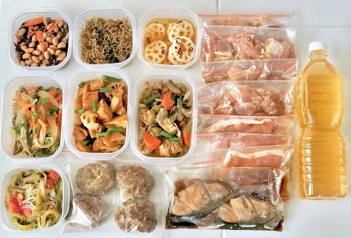 作り置きのおかず「親つく」便 と お弁当_d0249193_07270559.jpg