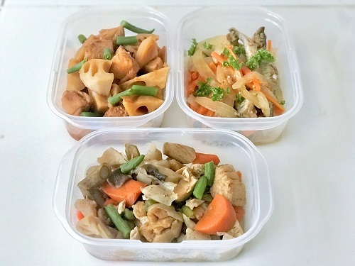 作り置きのおかず「親つく」便 と お弁当_d0249193_07270954.jpg