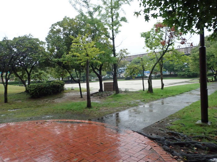 佐伯区民文化センター&五日市中央公園_c0116915_00111317.jpg