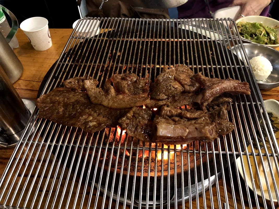 2019年　　　夏　　　韓国・食の旅　　　vol.22　PM23:00頃　池のほとりの名焼肉店！！_b0199822_22292211.jpg