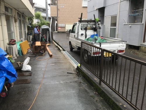 2日目 原状回復急ピッチ・そして剥離作業7部屋_f0031037_18561457.jpg