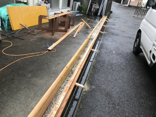 2日目 原状回復急ピッチ・そして剥離作業7部屋_f0031037_18563153.jpg