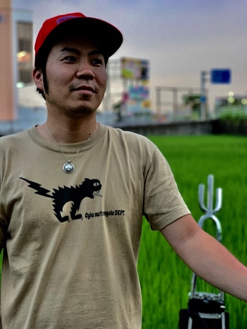 TOMA_a0165898_18360201.jpg