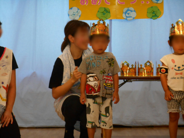 お誕生日会_e0148419_9314089.jpg