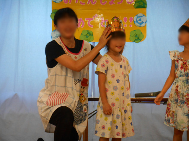 お誕生日会_e0148419_9323950.jpg