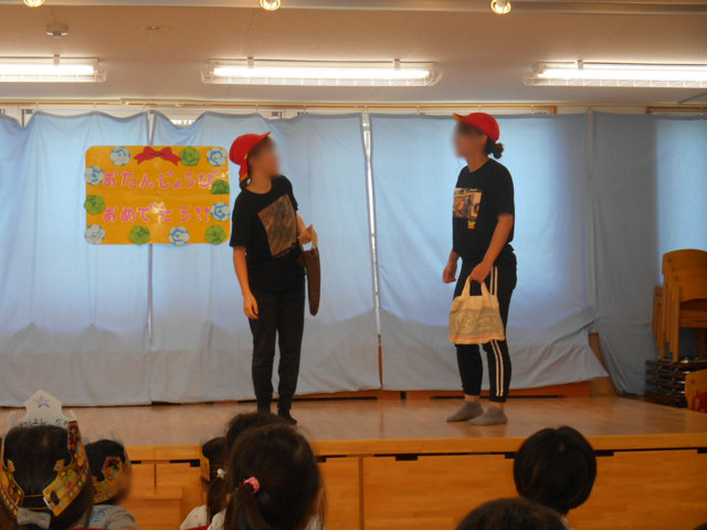お誕生日会_e0148419_9372131.jpg