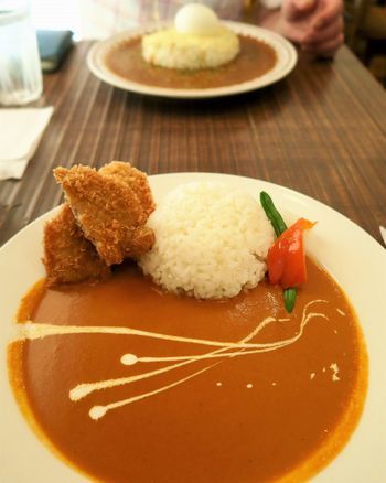 久しぶりにカレー屋さん_c0134734_18373576.jpeg