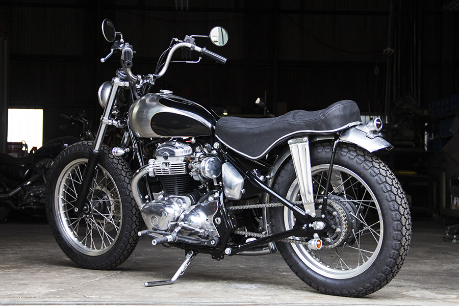 KAWASAKI W650 CUSTOM_e0182444_10305220.jpg