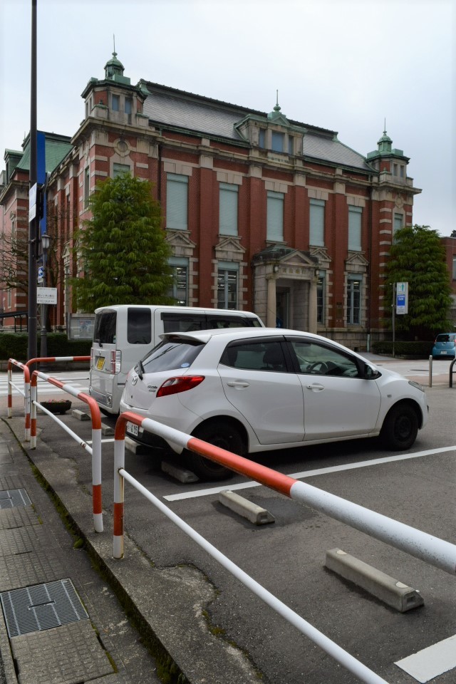 富山県高岡市の富山銀行本店(大正モダン建築探訪)_f0142606_10103639.jpg