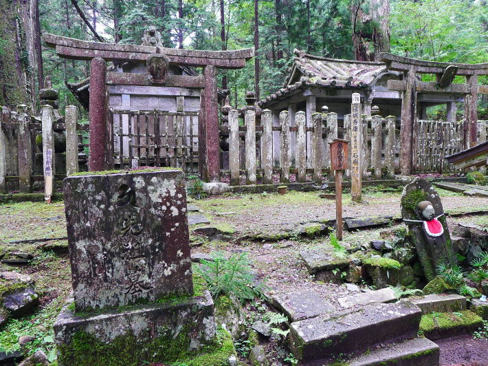 高野山で宿坊に泊まる～④　奥の院を2時間かけて歩いてみました_c0360979_08481488.jpg