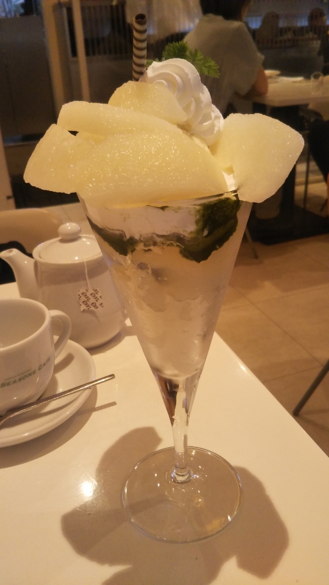 フォーシーズンズカフェ_f0076001_23342511.jpg